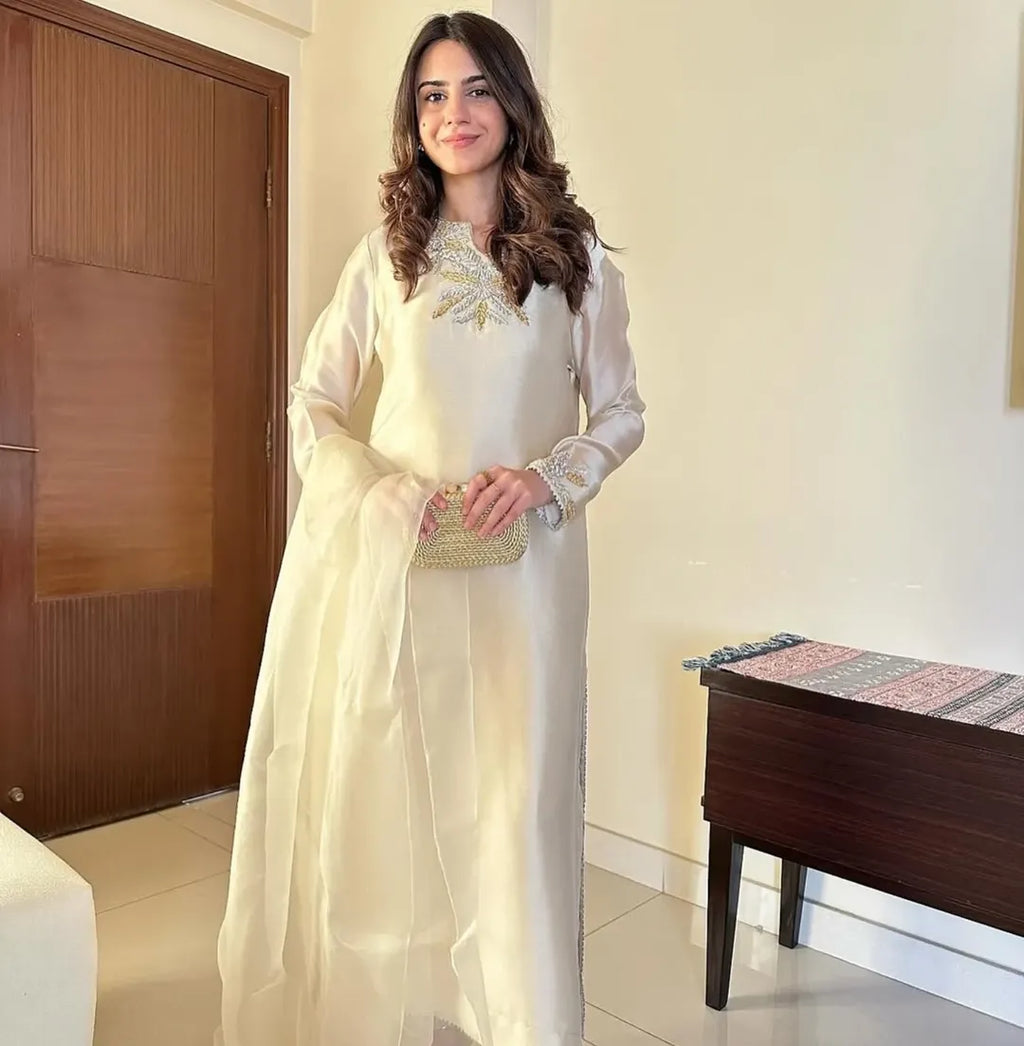 NAAZ