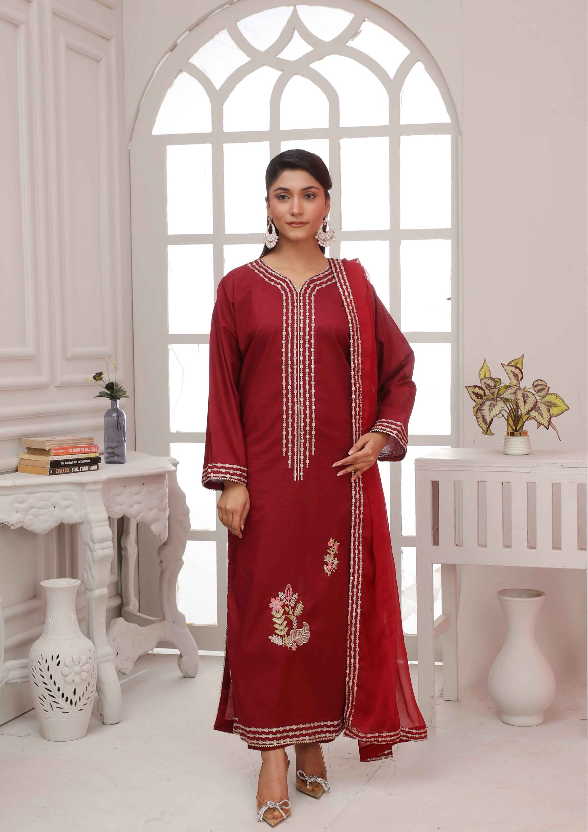 Majesty Maroon