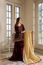 VELVET ROYAL