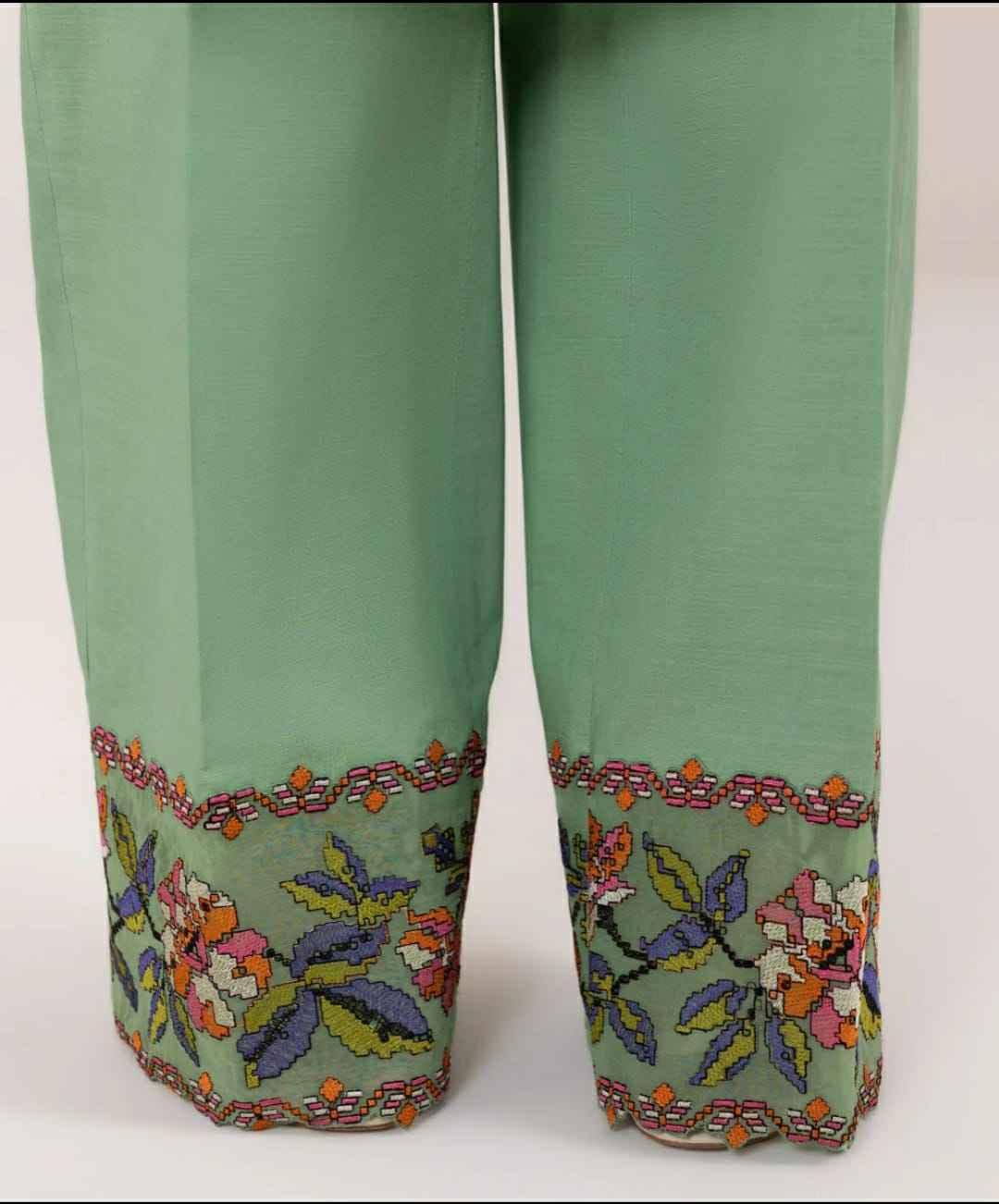 Embroidered 2-Piece